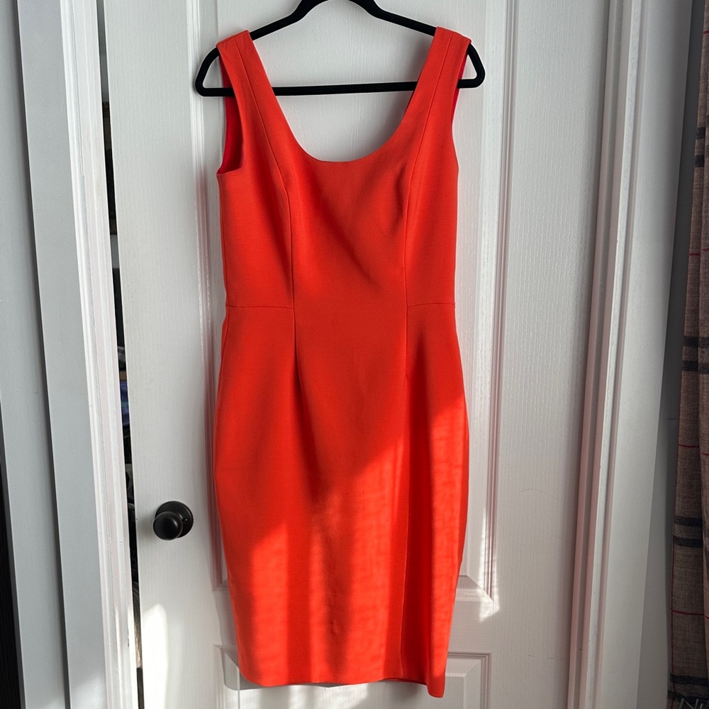Elegant Orange Sleeveless Midi Dress